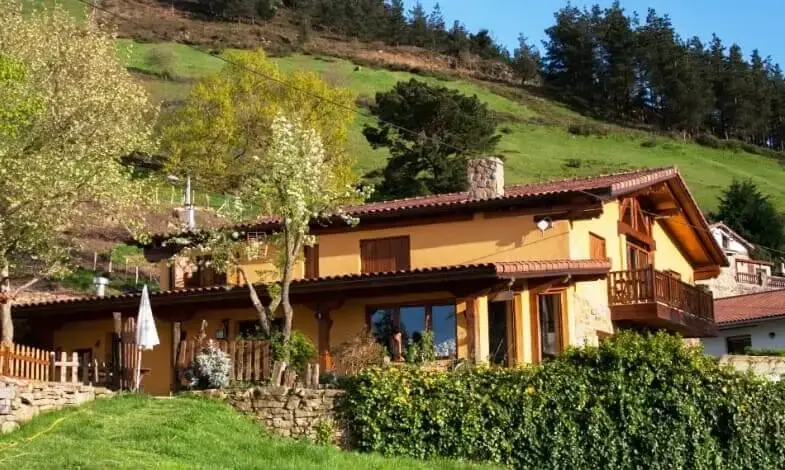 La Casa Rural Gailurretan, un antiguo caserío con encanto en Bizkaia