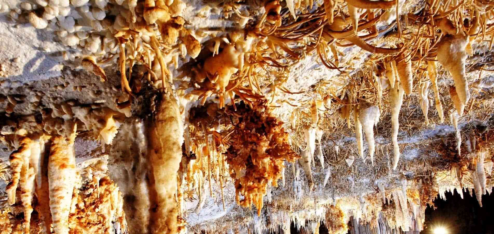 Cueva de Pozalagua en Karrantza